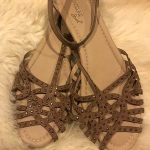 Madeline Stuart Flats size 10
